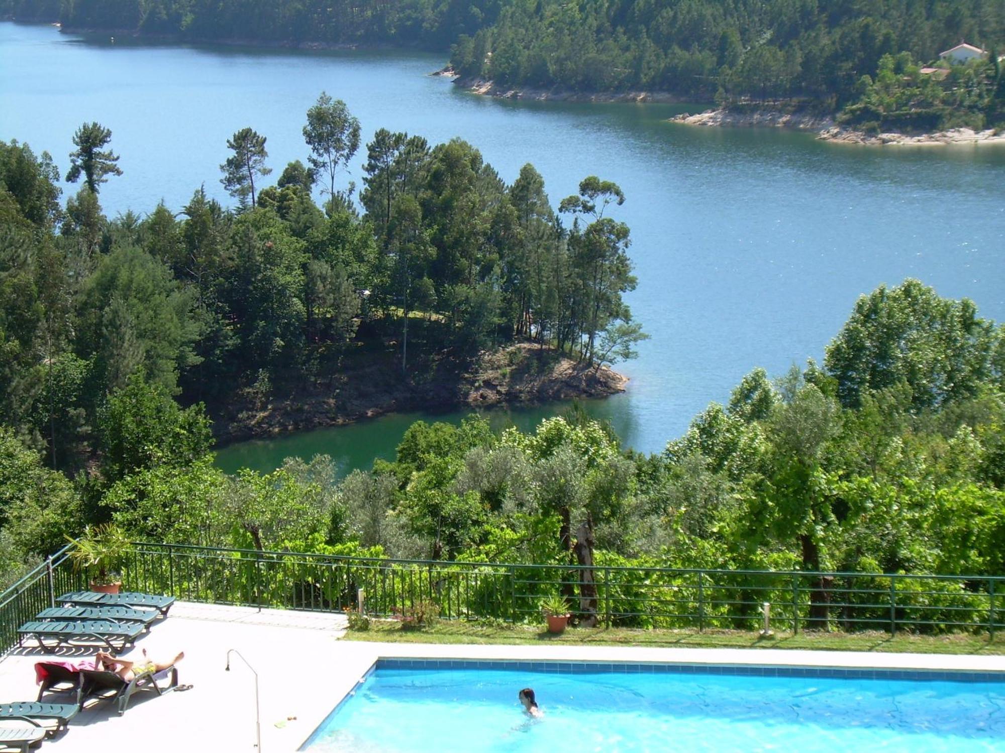 Hotel Lagoa Azul Do Geres Zewnętrze zdjęcie
